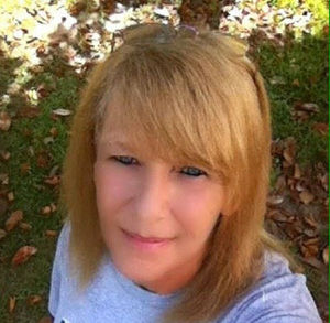 Meet your Posher, Deborah